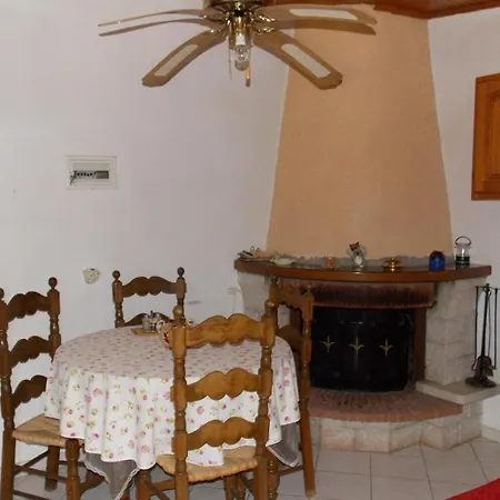 Lamda's House Agii Deka Corfu *