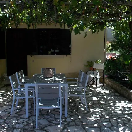 Lamda's House Agii Deka Corfu