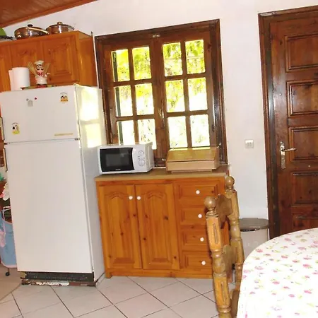 Lamda's House Agii Deka Corfu Casa vacanze *